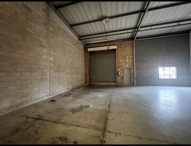 314M² WAREHOUSE TO LET IN KYA SANDS